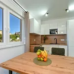Διαμέρισμα Amarilis With Private Jacuzzi