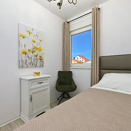 Amarilis Apartament *