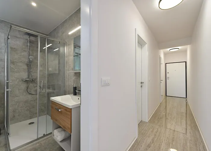 Amarilis With Private Jacuzzi Mandre
