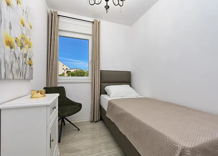 Amarilis Apartman Mandre